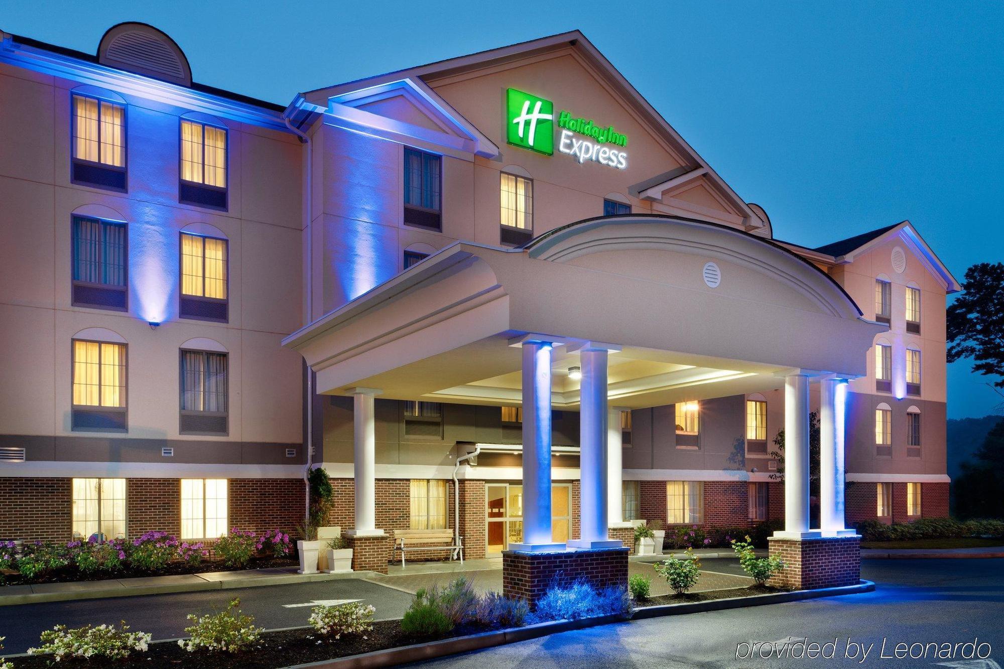 Holiday Inn Express Haskell-Wayne Area By Ihg Exterior foto